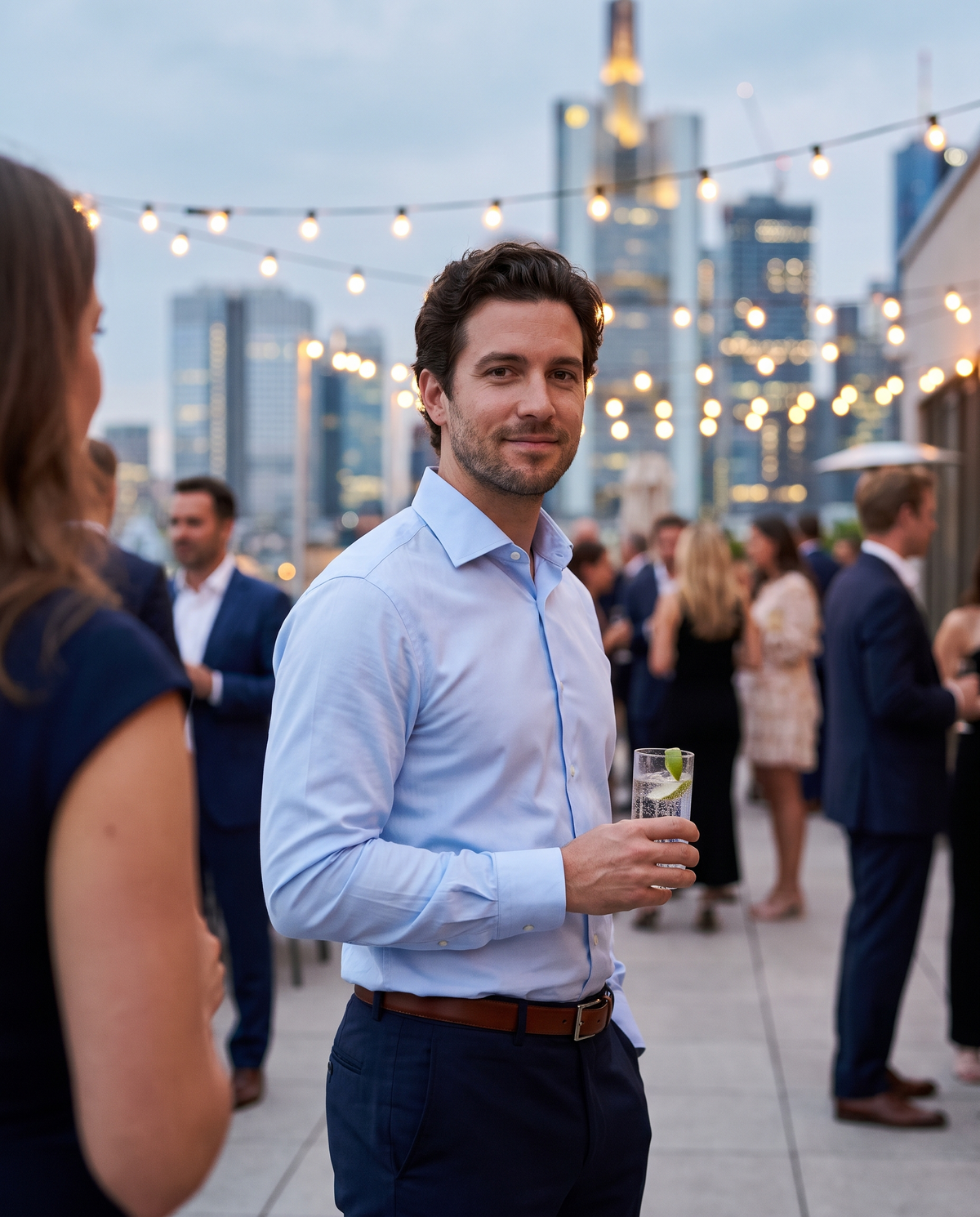 Vframe Shape under a dress shirt